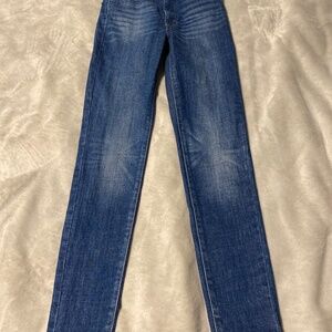 Levi’s jeans size 26x30 Mile High super skinny